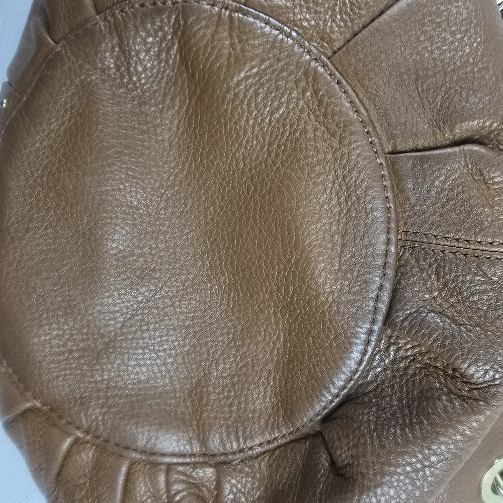 b. makowsky stylish brown